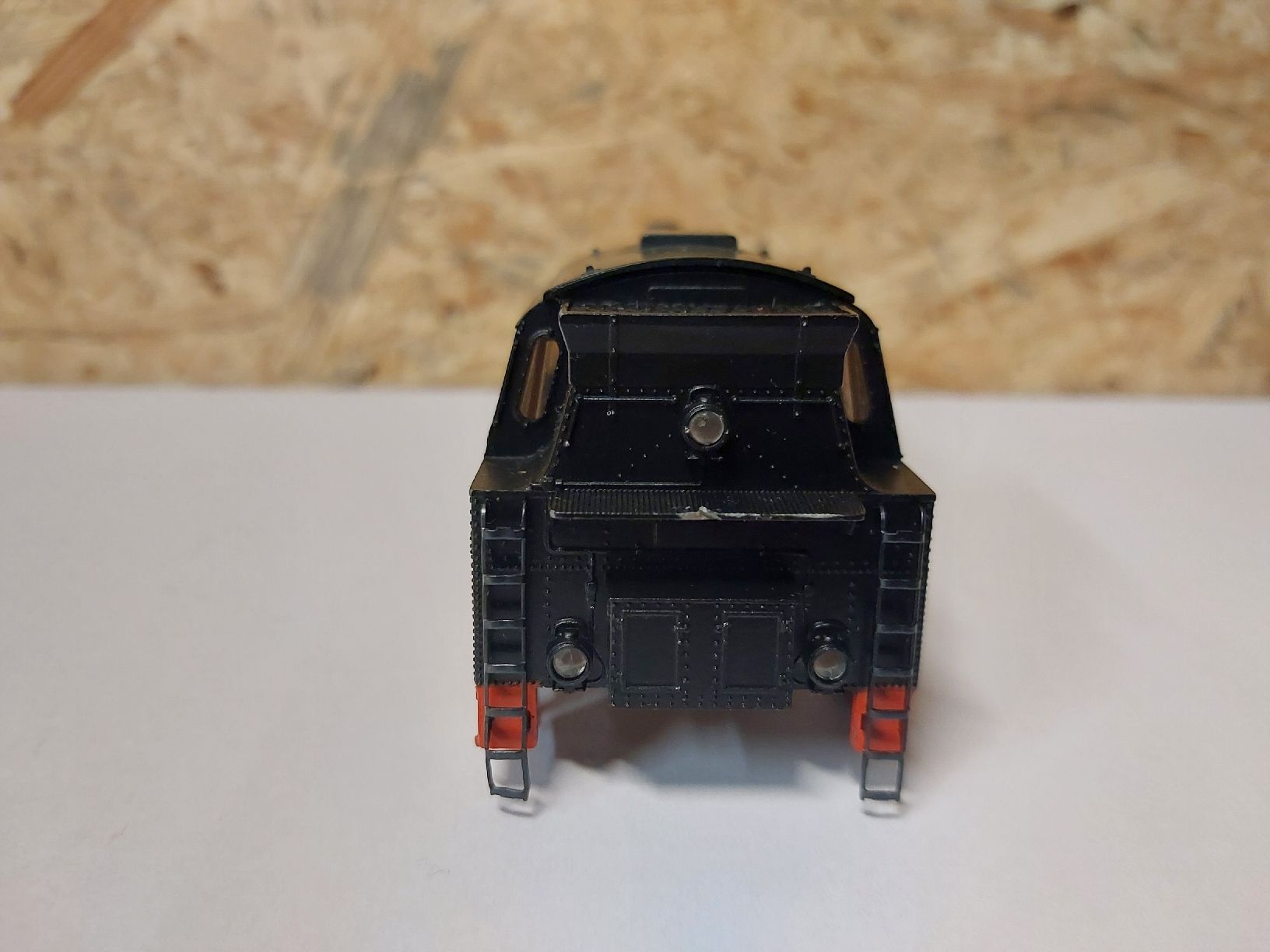 Märklin Modellini di ferrovie: Märklin Gehäuse von BR 80 – Usato da Lenk im Simmental venduto da stefanmi 1