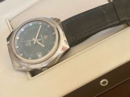Certina Quartz homme Date