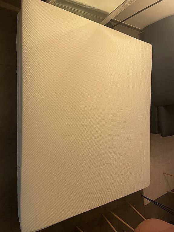 Matelas: Matratzen Topper 200 x 180  – D'occasion à Zürich par bei_7cvn 1