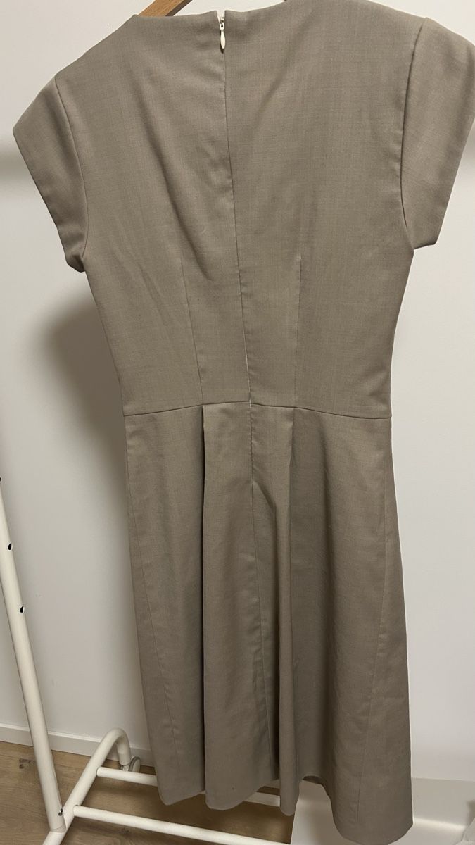 Vestiti: new one piece – Nuovo (secondo la descrizione) da Neuchatel venduto da ros_kkw2 2