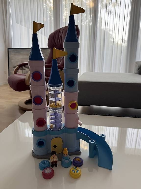 Playmobil Jouets: Playmobil Junior - Motorik schloss – D'occasion à Sursee par Aleksis 3