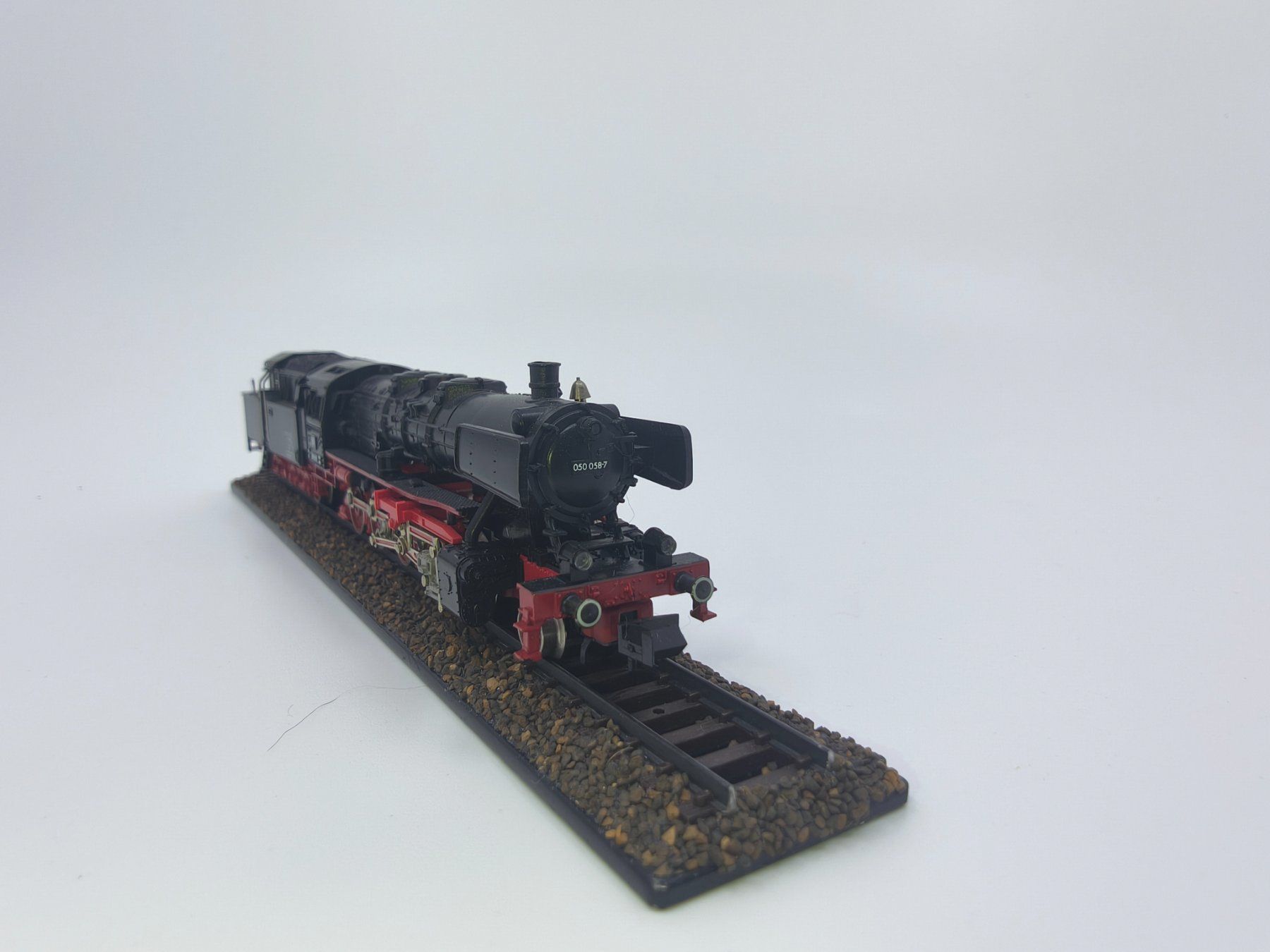 Fleischmann Modellini di ferrovie: Fleischmann, BR 050 0587-7, Analog – Usato da Wangs venduto da mobacom 2