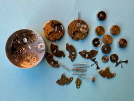 PESEUX - Calibre  7040 - Lot Nombreuses Fournitures diverses