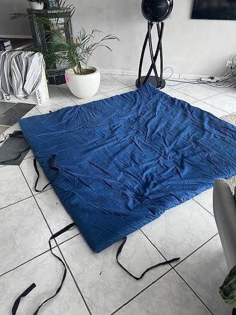 Bodenmatten: 4-lagige Yogamatte – Gebraucht aus Madiswil von Viper113 1