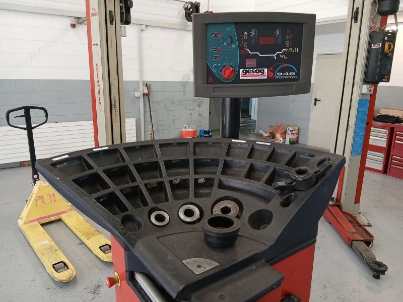 Tutte le macchine: Auswuchtmaschine  BEAN 948 – Usato da Aarberg venduto da Moser56 2