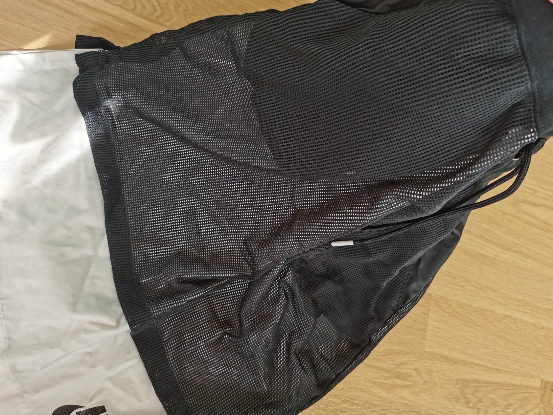 Nike Gonne: Rock von Nike – Usato da Luzern venduto da larissa_n 2
