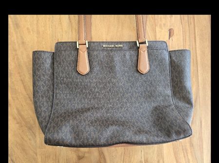 Michael Korse Tasche