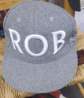 Kappe grau mit Aufschrift ROB, Einheitsgrösse