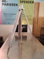 Kern Swiss Aluminium-Stativ für Theodolit / Vermessungsgerät