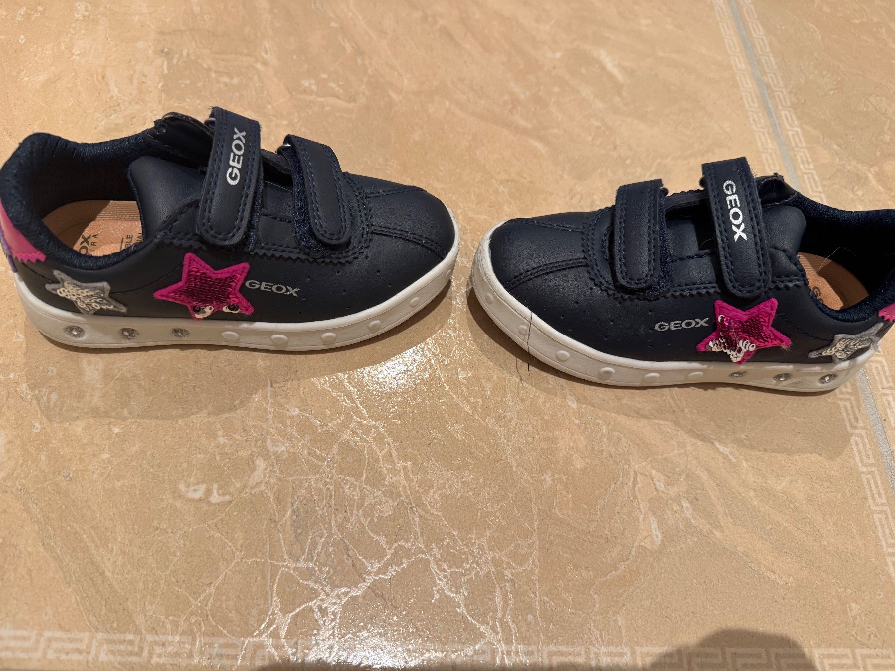 Scarpe per ragazze: GEOX Nwt Sneakers, 25 – Nuovo (secondo la descrizione) da Klingnau venduto da Markus14 1