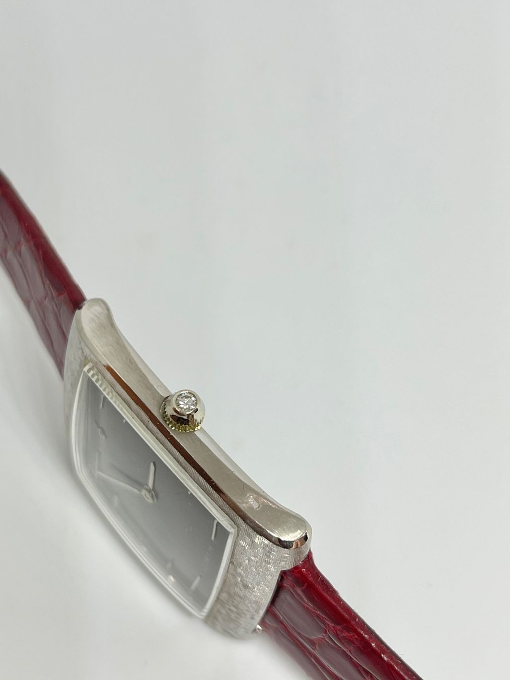 Corum Orologi: Rare Corum Buckingham Tv Screen White Gold 18ct – Usato da Lugano venduto da Superstudiolugano 3