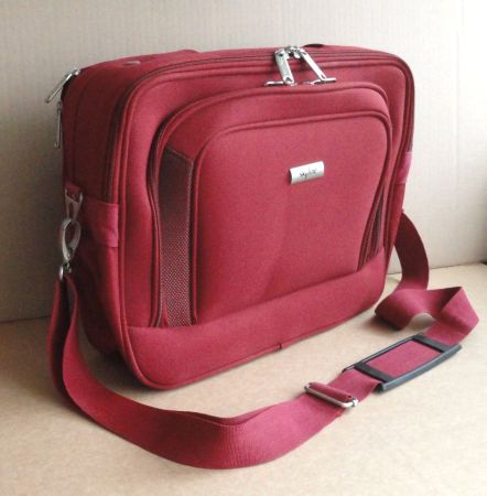 Laptoptasche skyline 40cm x 29cm x 12cm dunkelrot neuwertig