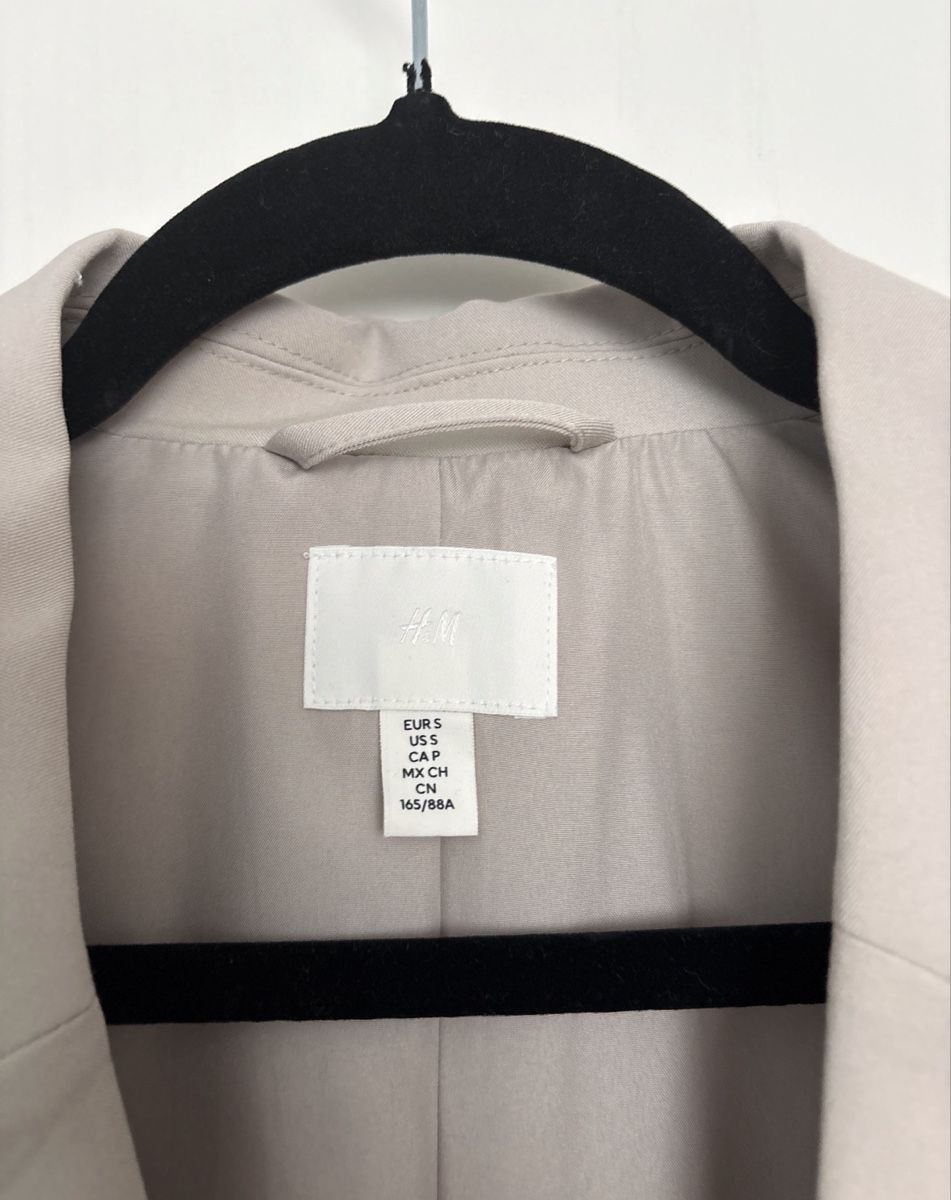 H&M Giacche: H&M Blazer beige – Nuovo (secondo la descrizione) da Wetzikon ZH venduto da sarahlarissa03 2