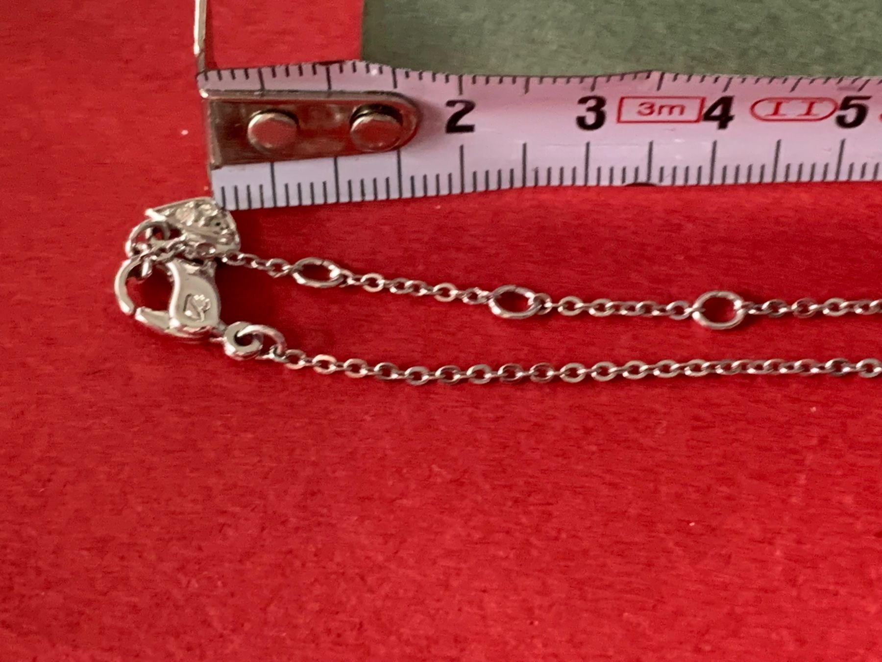 Swarovski Catenine: Swarovsky Kette leuchtend weiss – Usato da Laufen venduto da Bellebellezza 6