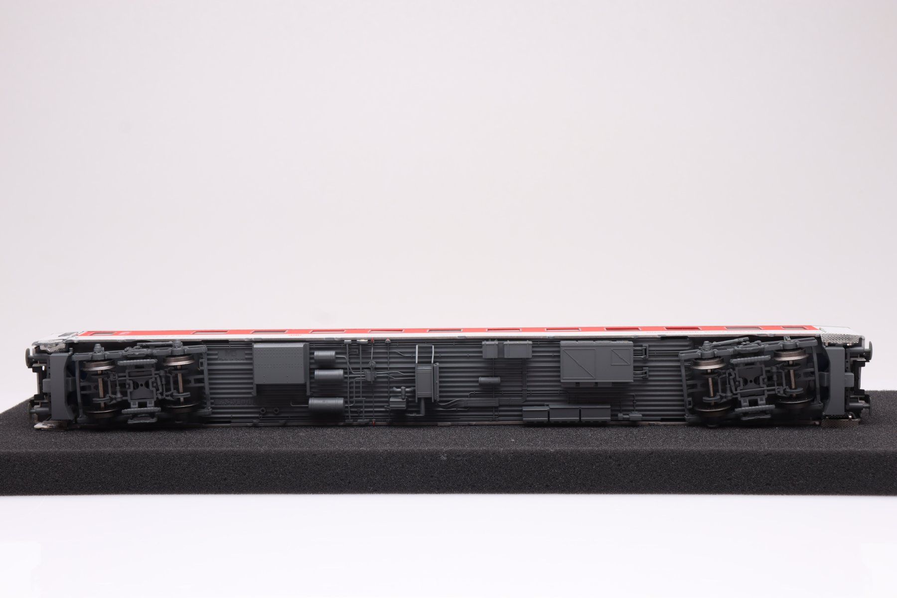 LS Models Modellini di ferrovie: L.S. Models 49046 DB CNL White/ Red, H0 – Nuovo (secondo la descrizione) da Ried (Muotathal) venduto da Modellbahn.swiss 3