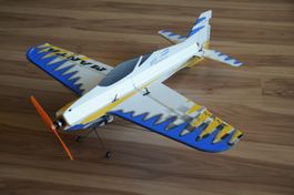 Indor Flieger mit top Komponenten