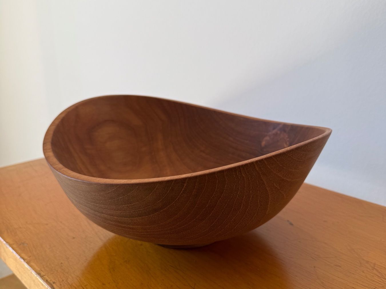 Ciotole: Finn Juhl Architectmade Salad Bowl Small – Nuovo e nell'imballaggio originale da Luzern venduto da Mamutpe 2