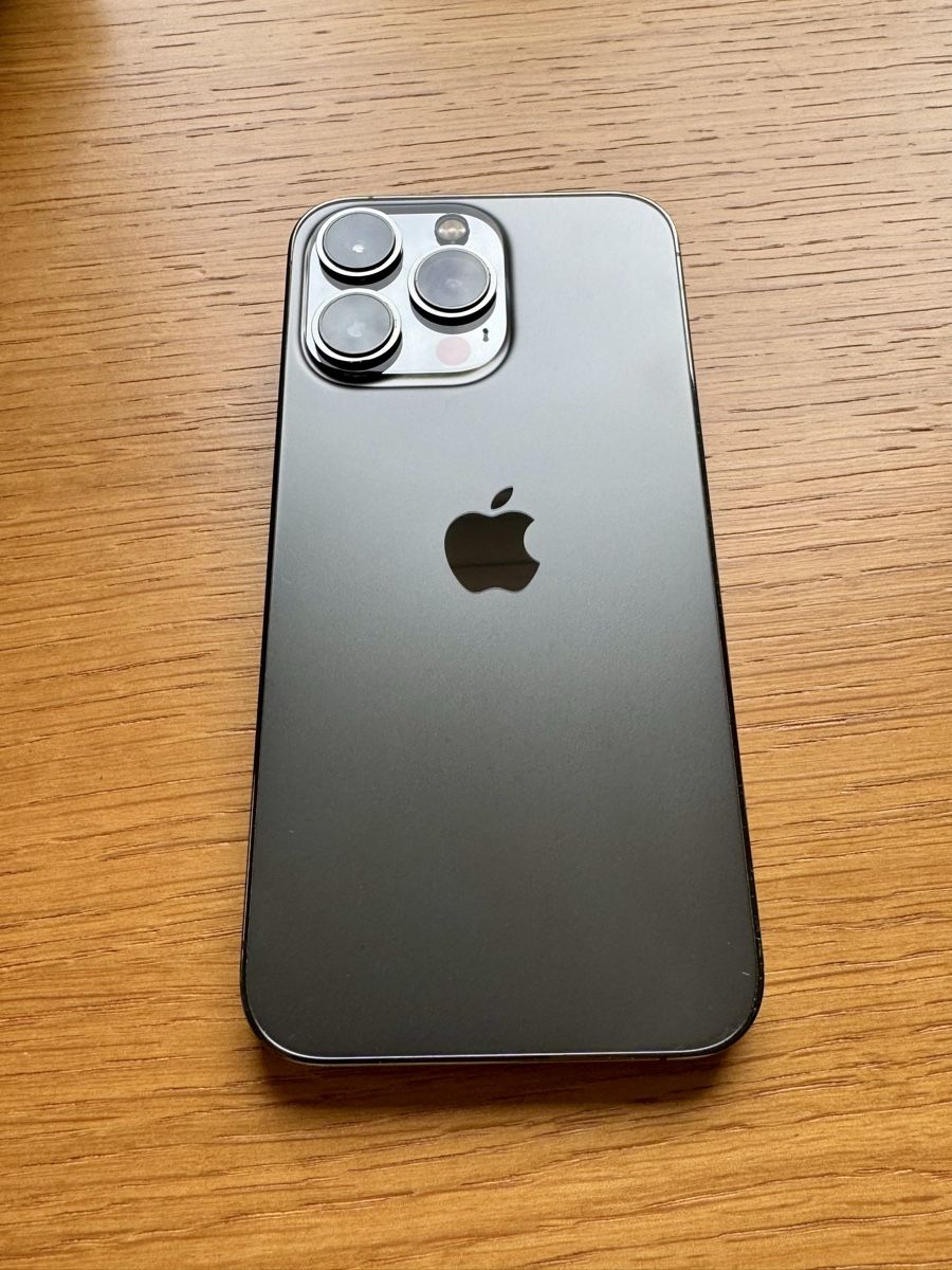 Apple Telefoni cellulari / Smartphones: Iphone 13 Pro – Usato da Zürich venduto da victorcerdanya 3
