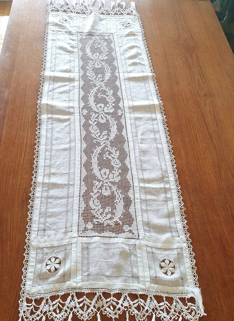 Altra biancheria da tavola: Ancien napperon rectangulaire, 130 x 40 cm – Usato da Lausanne venduto da venise001 8