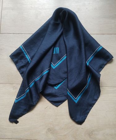 Foulard Seiden 100% top Zustand