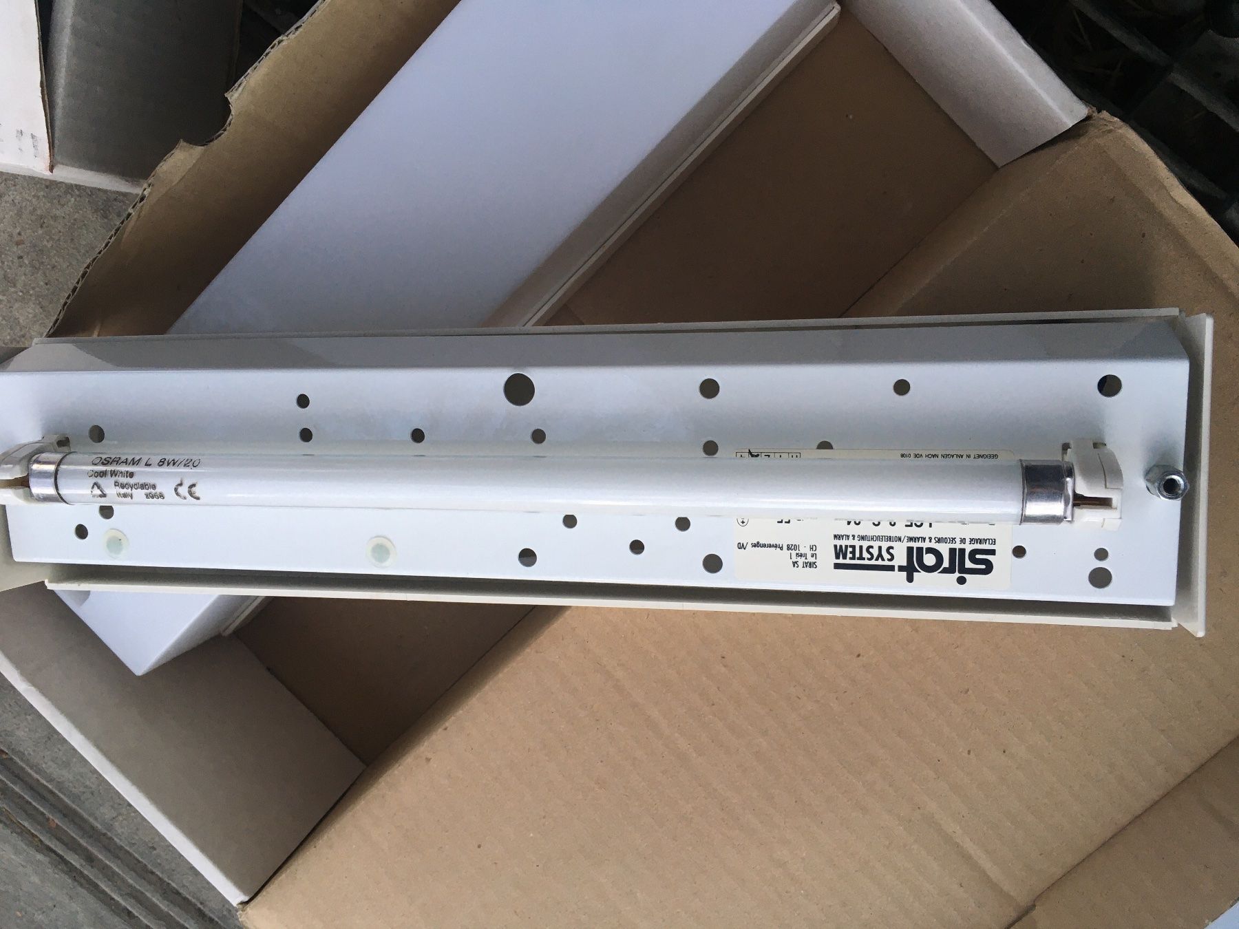 Lampes: notbeleuchtung, eclairage de secour – D'occasion à FRIBOURG par Boris004 3