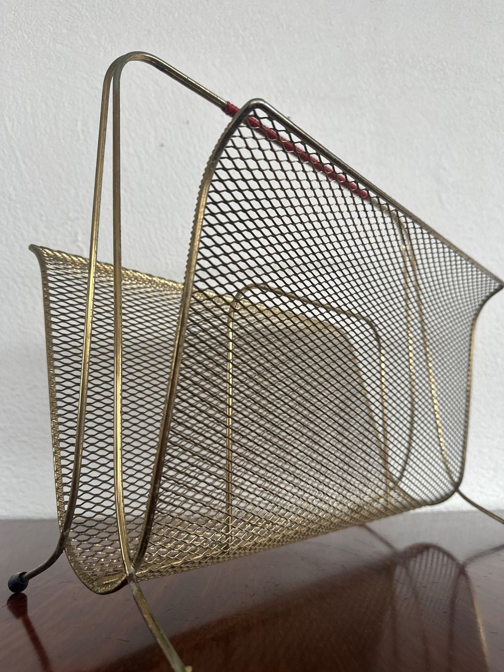 Autres articles pour la maison: Vintage Zeitungsständer – D'occasion à Zürich par frauflufelberg 5
