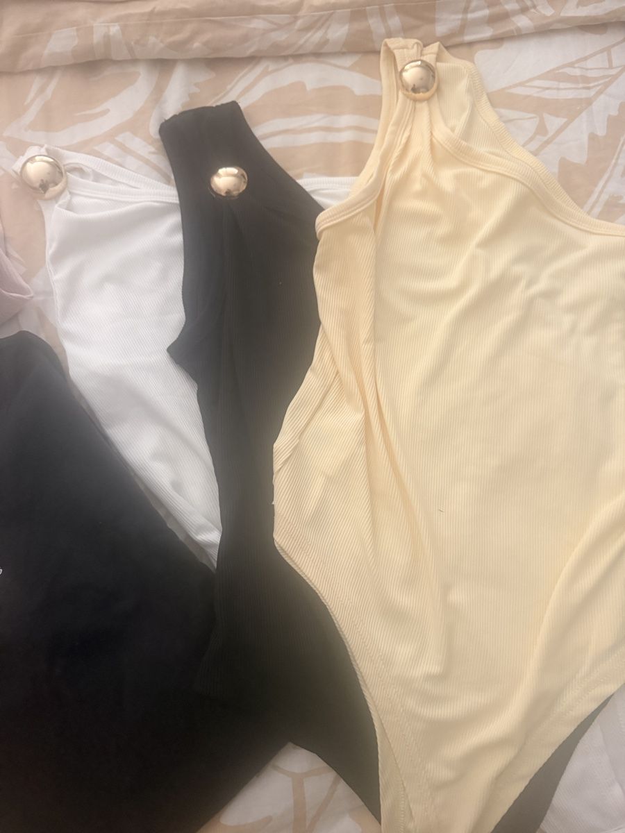 Kleiderpakete: Set mit Bodys & Shirts Gr.M/L – Neu (gemäss Beschreibung) aus Rothrist von ale_h7dz 3