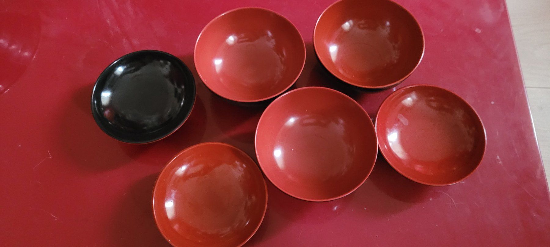 Ciotole: 3 bols japonais laqués+couvercles – Usato da Vevey venduto da lba_dd82 1