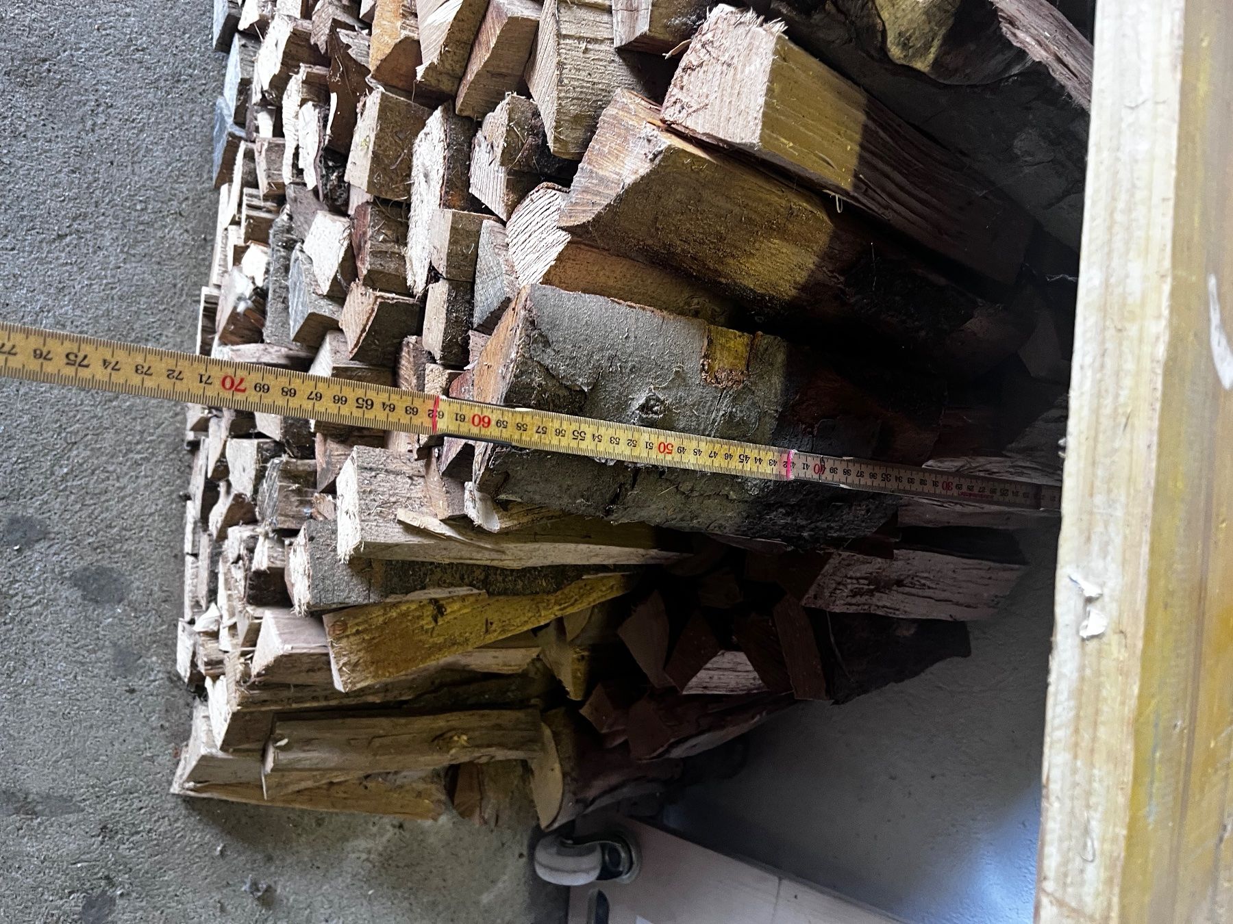 Articoli in legno: Brennholz Buche Ultratrocken – Usato da Kölliken venduto da sch_r6xl 1