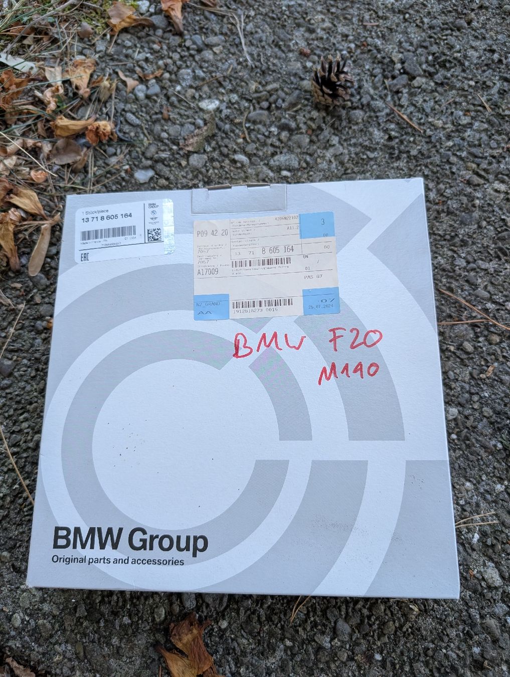 BMW Ventilazione: Luftfilter BMW Original 13718605164 neu – Nuovo (secondo la descrizione) da Villmergen venduto da rolling_thunder 1