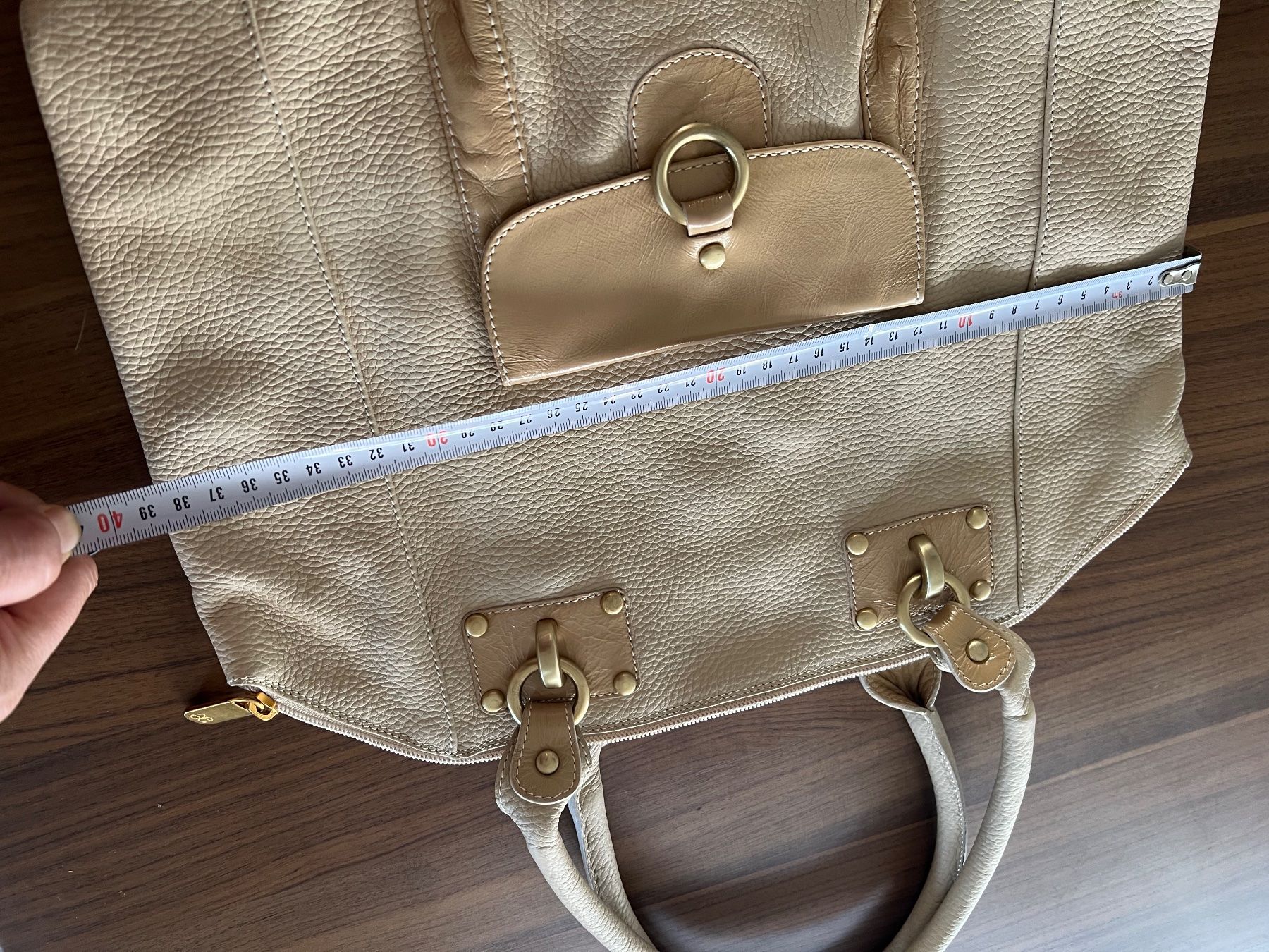 Borse da donna: leder tasche neu – Nuovo (secondo la descrizione) da Winterthur venduto da EasyRS 5