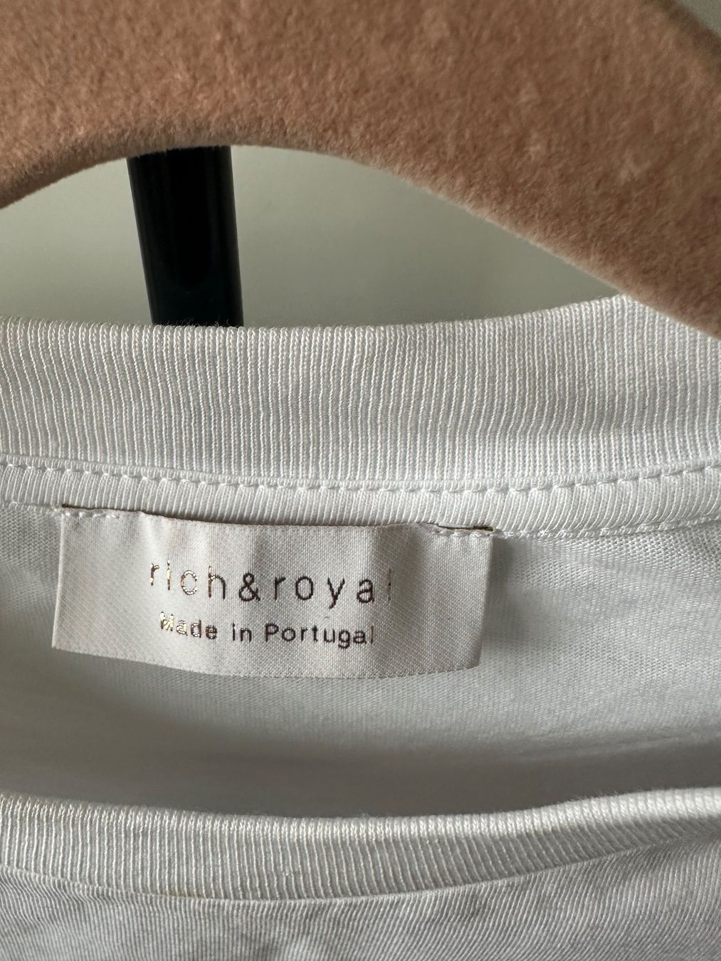 Rich & Royal T-shirt: Rich & Royal T-Shirt weiss medium – Nuovo (secondo la descrizione) da Luzern venduto da gwand 1