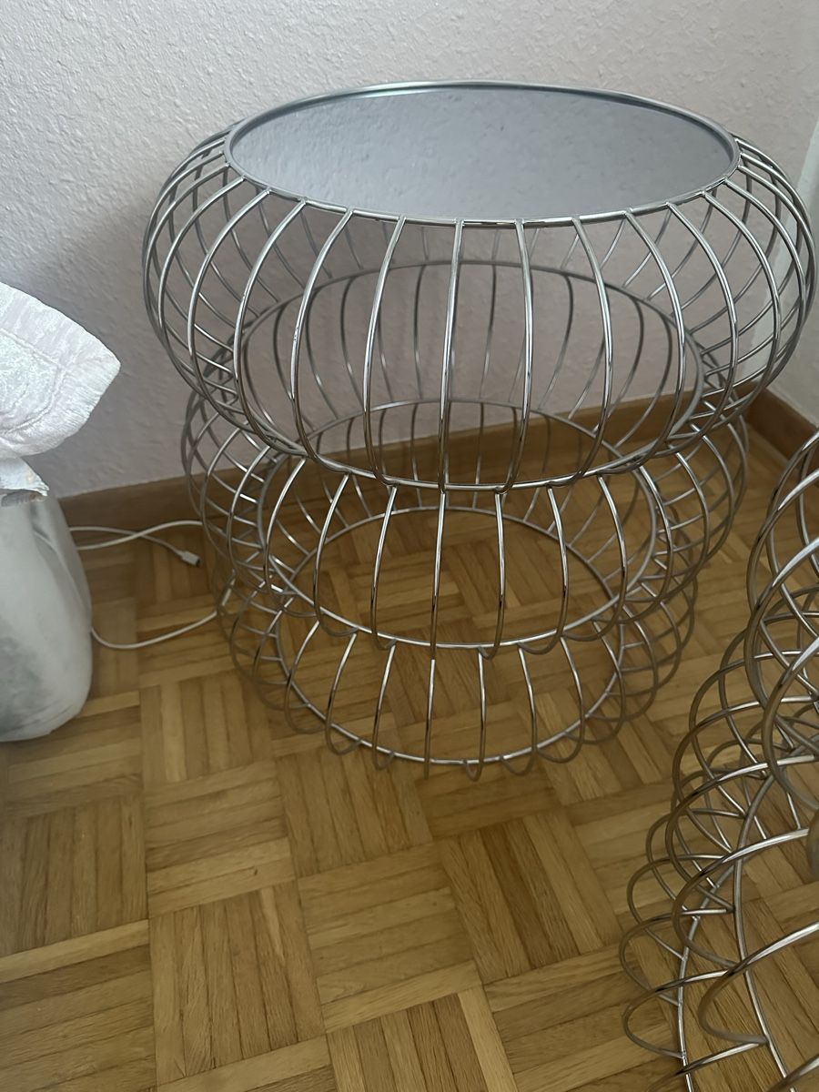 Tables: Comodini – D'occasion à Wettingen par vir_95g7