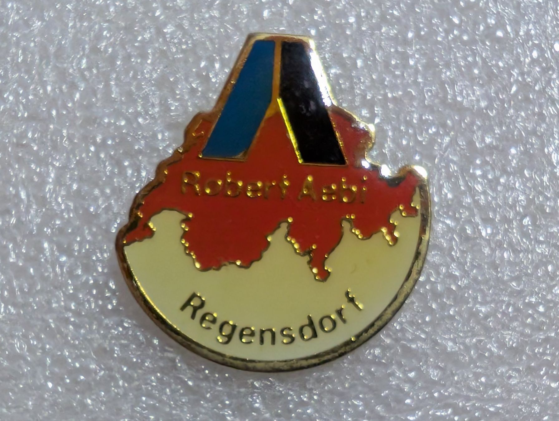 Plaquettes & Badges: Ansteckpin 247: Robert Aebi – D'occasion à Oppligen par Pin-Fall-Shop