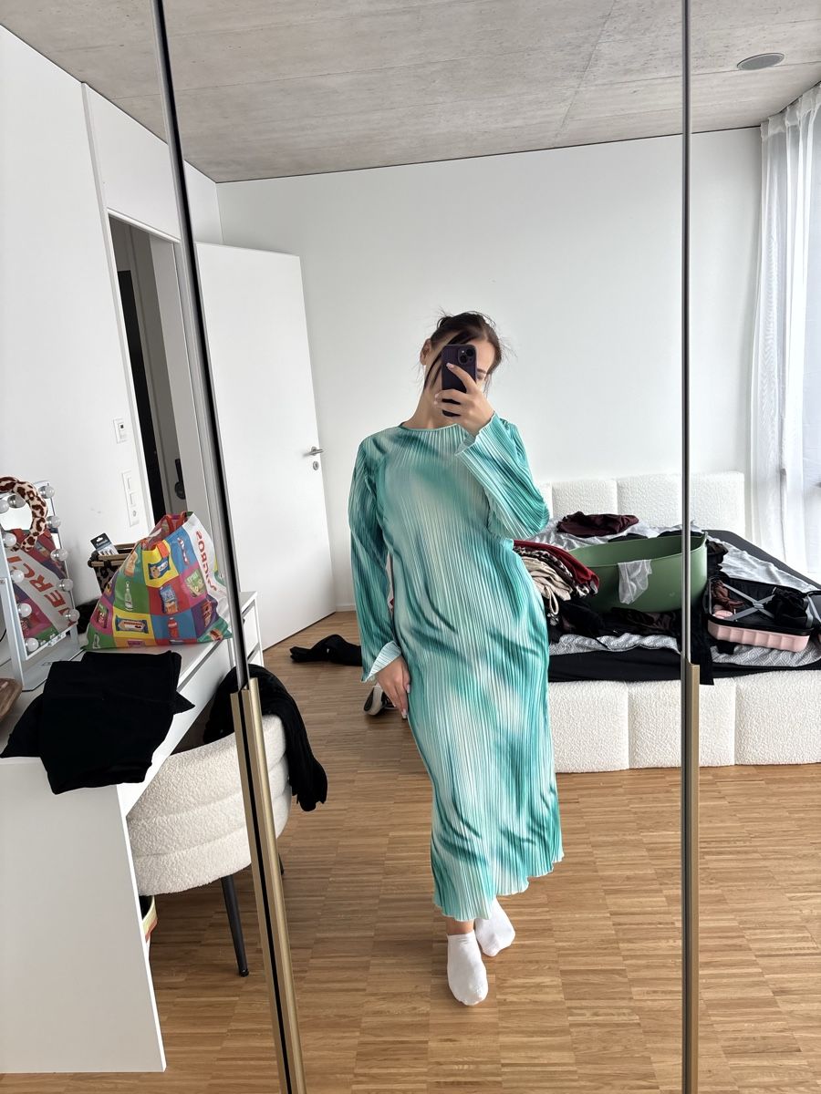 Vestiti: Maxikleid – Nuovo (secondo la descrizione) da Rudolfstetten venduto da alisa99