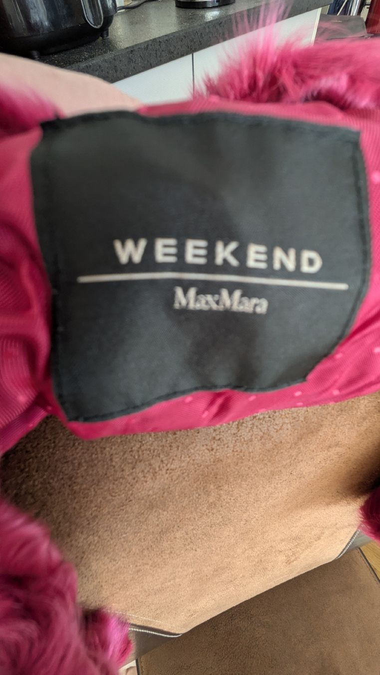 Max Mara Giacche: MaxMara Weekend Hot Pink Rabbit Fur Jacket, Size 36 – Usato da Zürich venduto da yan_8lg2 5