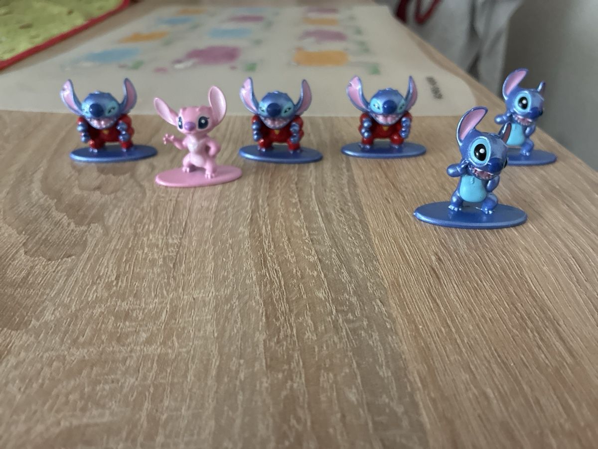 Disney Statuette: Stitch die Cast Figuren  – Nuovo (secondo la descrizione) da Baar venduto da pet_dwn2