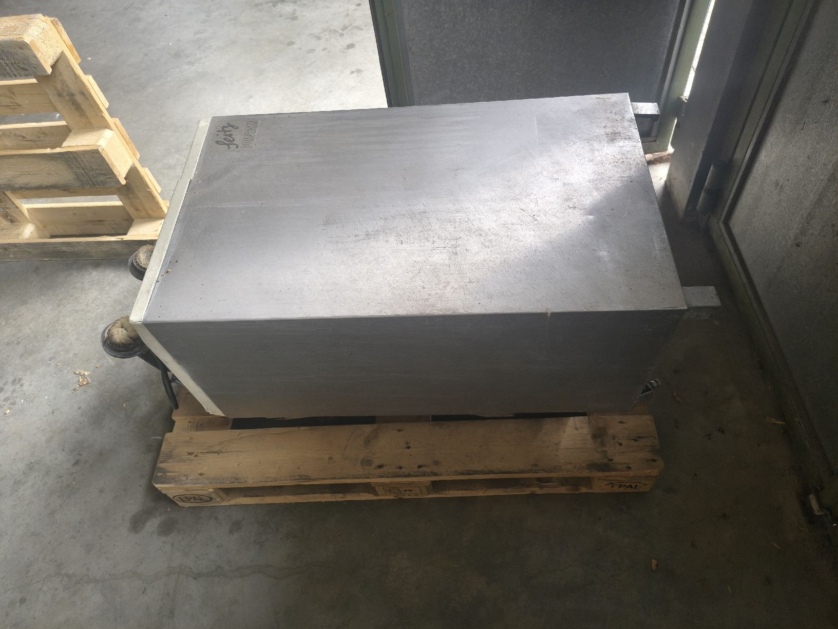 Tutte le macchine: Flaschenputzmaschine Seitz – Usato da Ossingen venduto da Ret88 6