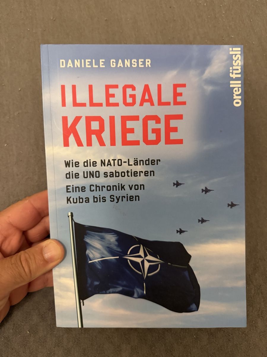 Bücher: Buch „Illegale Kriege“ – Gebraucht aus Wittenbach von golsa