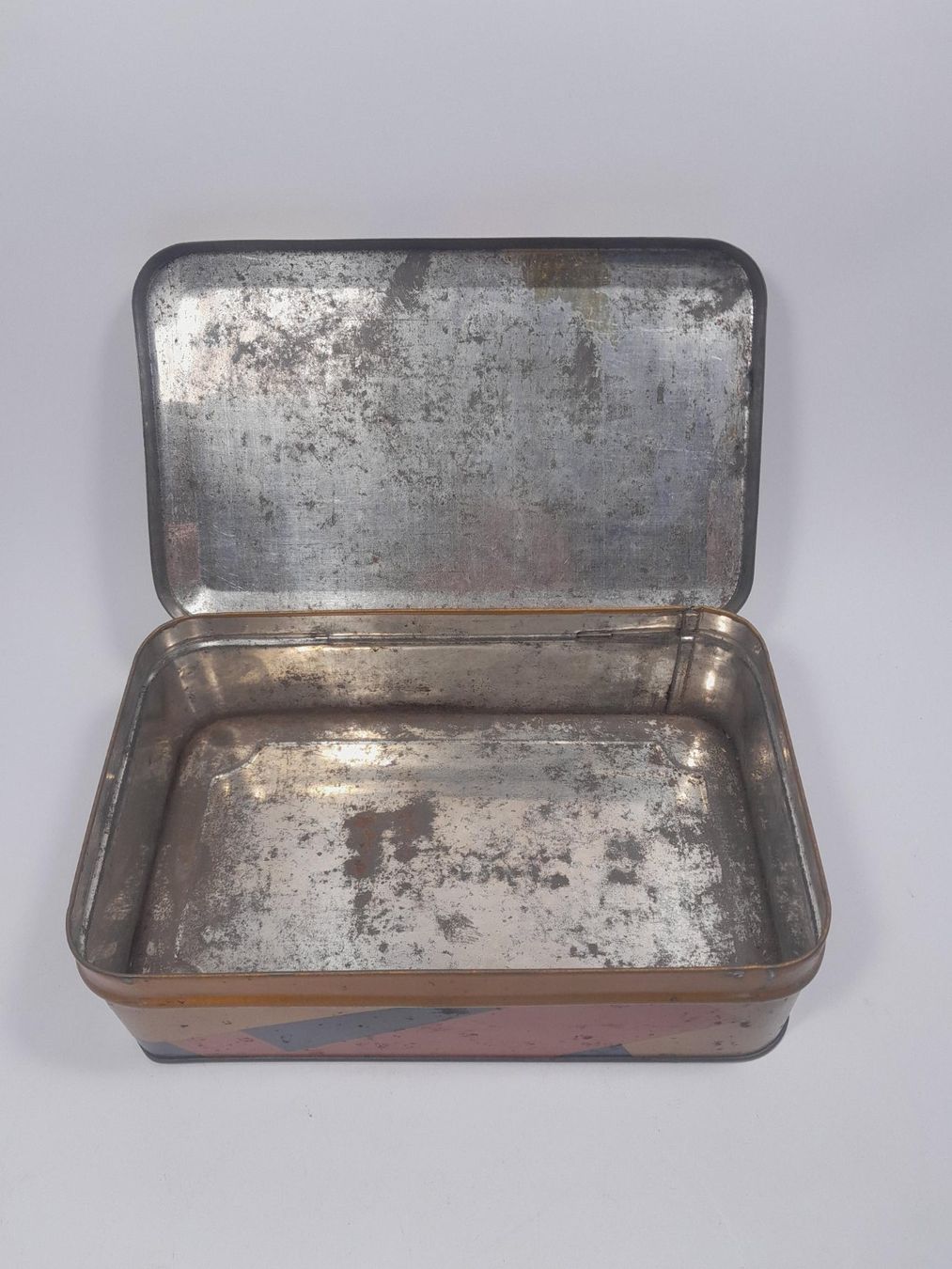 Dosen: Vintage Blechdose / Büchse / Dose – Gebraucht aus Männedorf von Bel-view 4