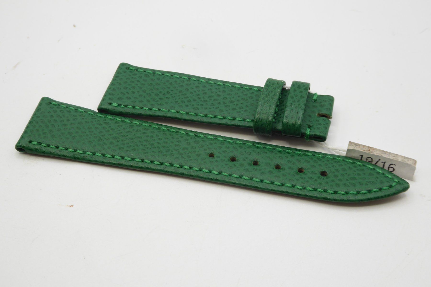 Orologi: Leather strap without brand 19/16mm – Nuovo (secondo la descrizione) da Geneve venduto da adr_xk6n