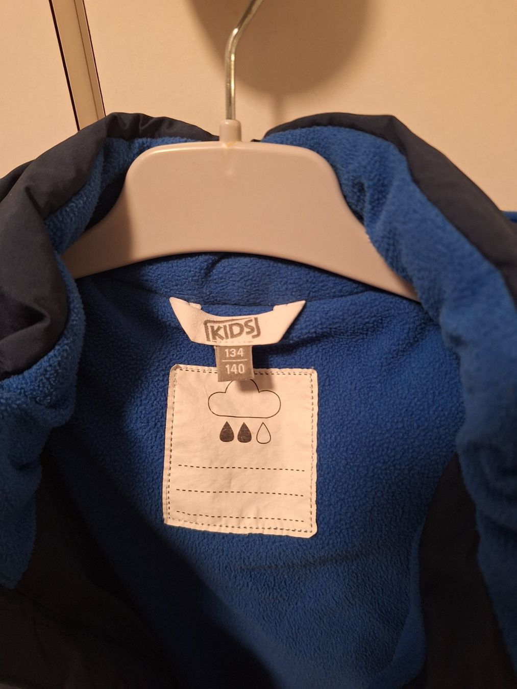 Giacche & Cappotti: Kids Winterjacke Gr. 134/140 – Usato da Biberist venduto da rospel 2