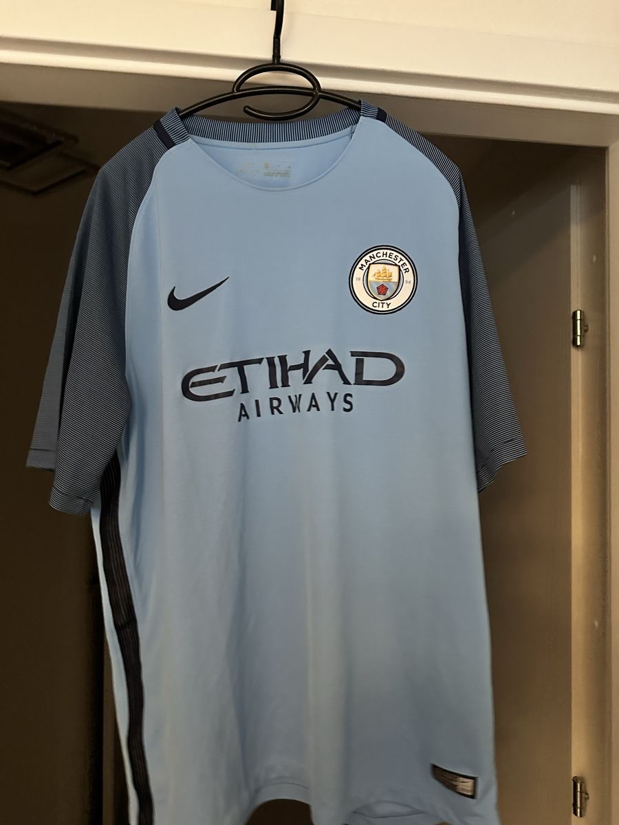 Nike Canottiere & Pantaloni: Maillot original ManCity XL – Usato da Grancy venduto da arn_lmj6