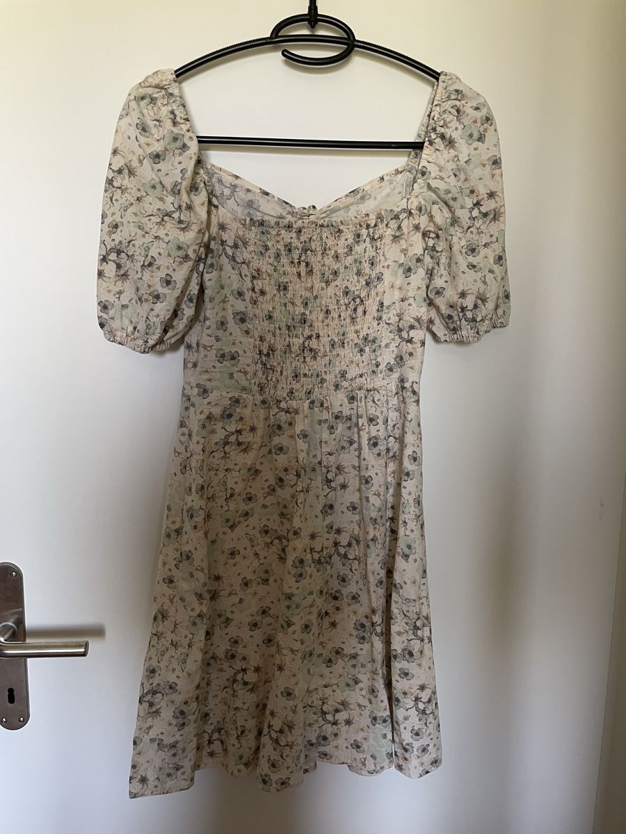 H&M Kleider: Kleid – Gebraucht aus Nottwil von rah_8xqg 1
