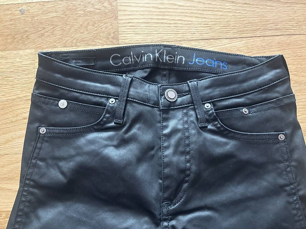 Jeans: Calvin Klein Lederartige Kinderjeans – Nuovo e nell'imballaggio originale da Rotkreuz venduto da MASI17 1