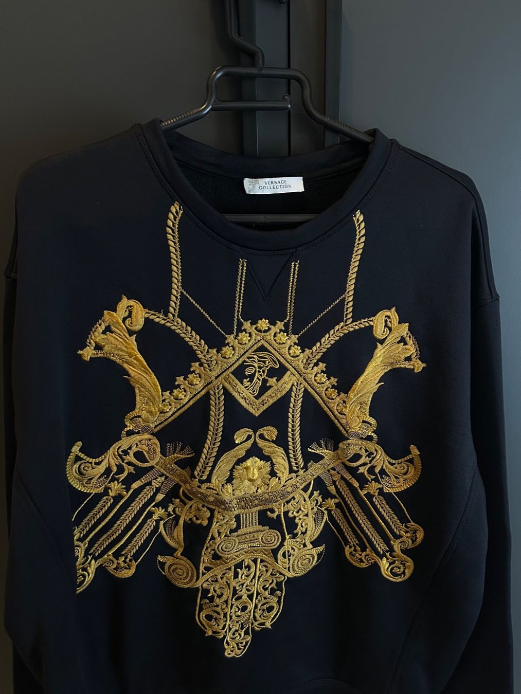 Versace Maglioni & Felpe: Vintage Versace Pullover – Usato da Rümlang venduto da ohsnapiiitzme2