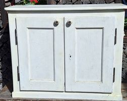 Schrank Holz weiss