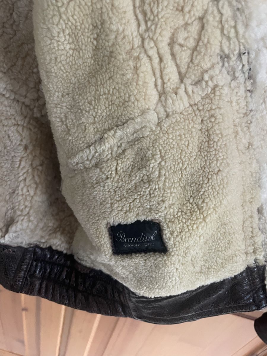 Jacken: Vintage Brendisel Lederjacke, Winterjacke mit warmem Futter – Gebraucht aus Wil Sg von mil_r9gx 3