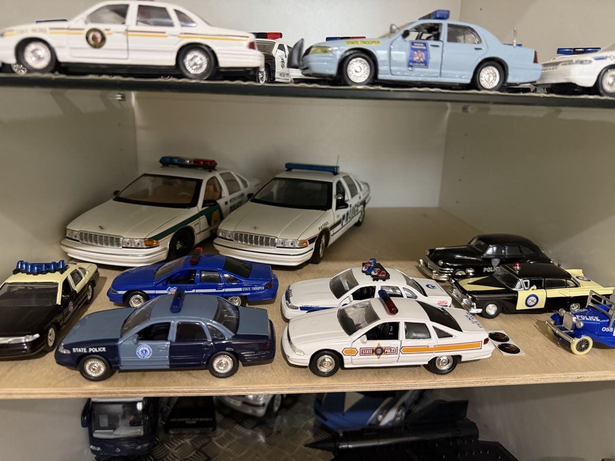 Modellautos: Grosse Sammlung Polizeiautos – Neu (gemäss Beschreibung) aus Möhlin von USA78 1