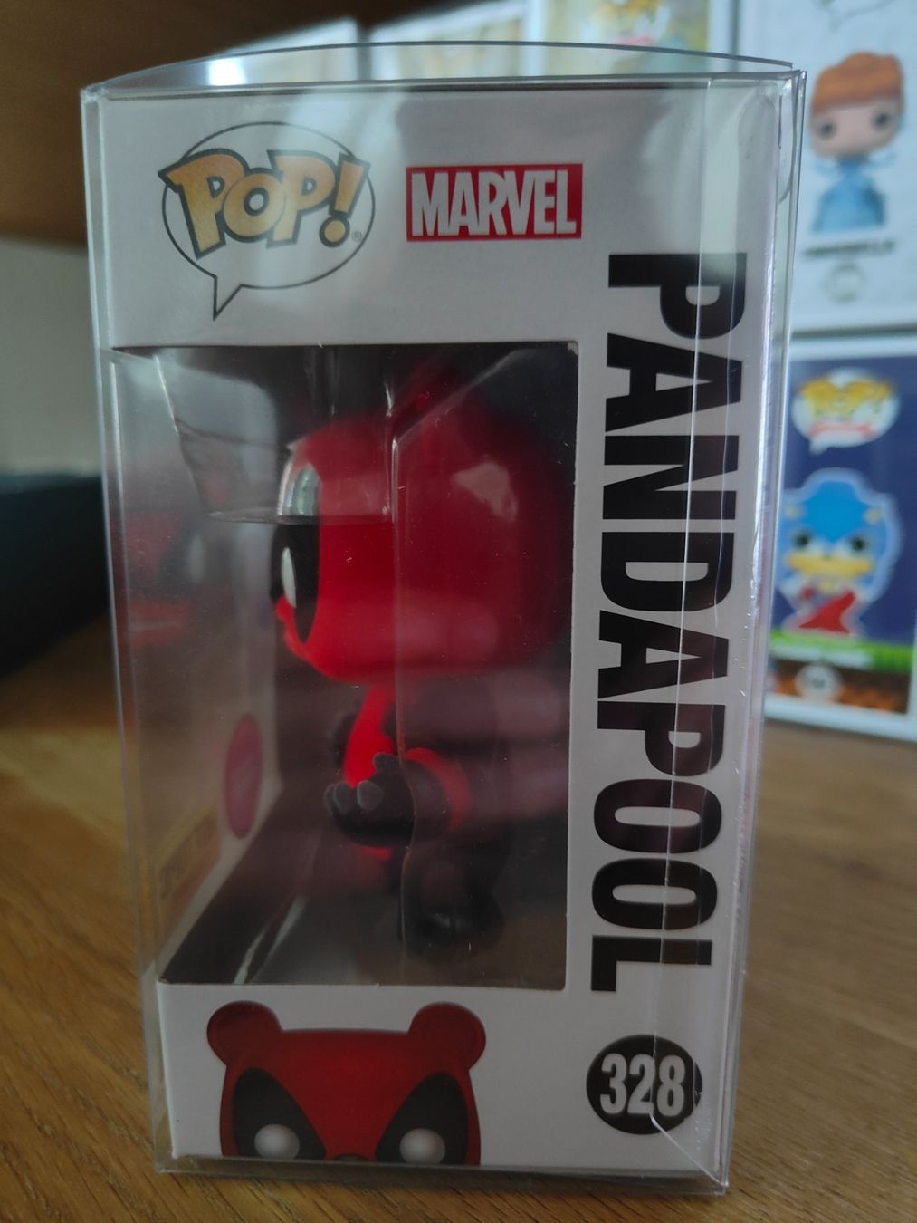 Funko Figurines: Funko Pop! Deadpool - Pandapool CHASE flocked #328 – D'occasion à Benken SG par beasty91 3